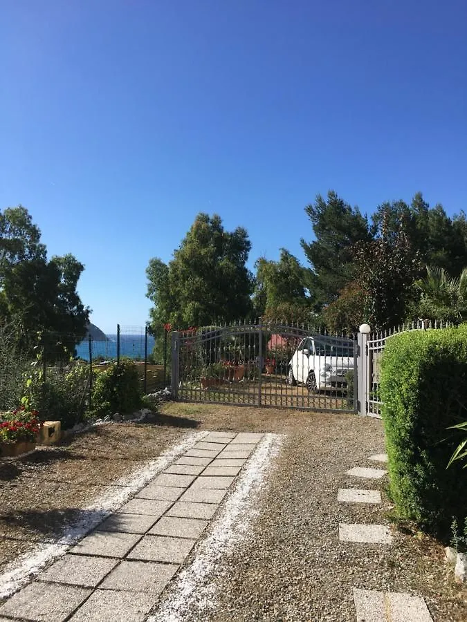 Beautifulhousebybeach سولاناس 0*,  إيطاليا